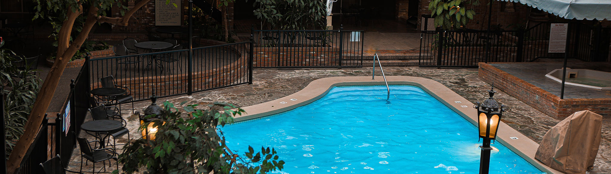 indoor pool in the french quarter